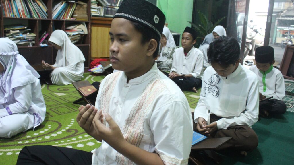 Berbagi di Bulan Ramadhan