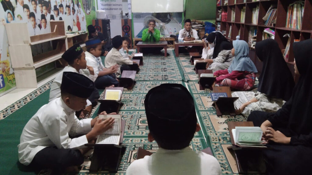 Kumpul Doa dan Yasinan Bersama Adik-Adik Yatim