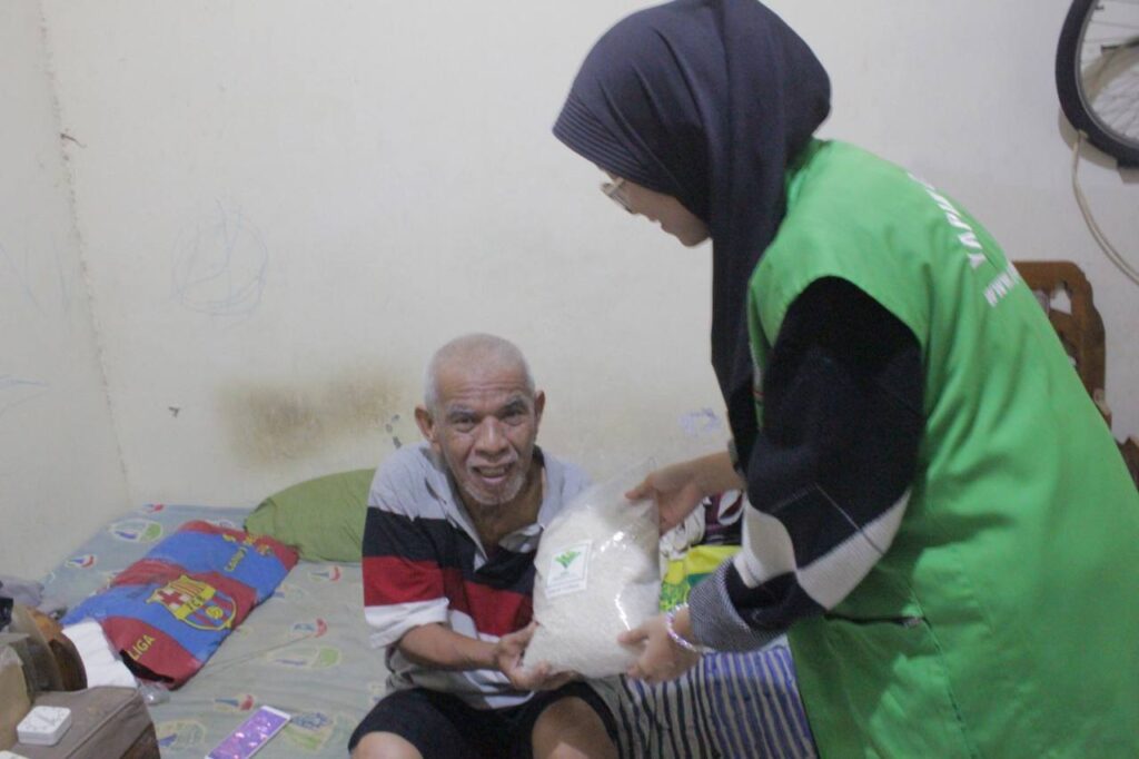 MAKNA ZAKAT FITRAH DIBULAN RAMADHAN