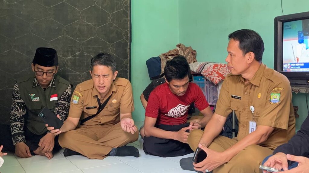Bantuan untuk 3 Anak Disabilitas