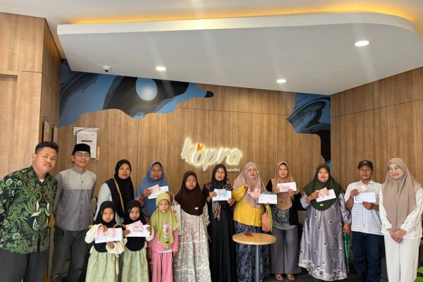 Pendampingan wali yatim untuk mengambil bantuan YAPI