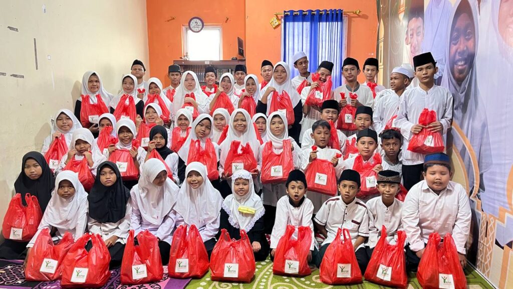 santunan munggahan untuk 250 yatim dan dhuafa tahun 2025
